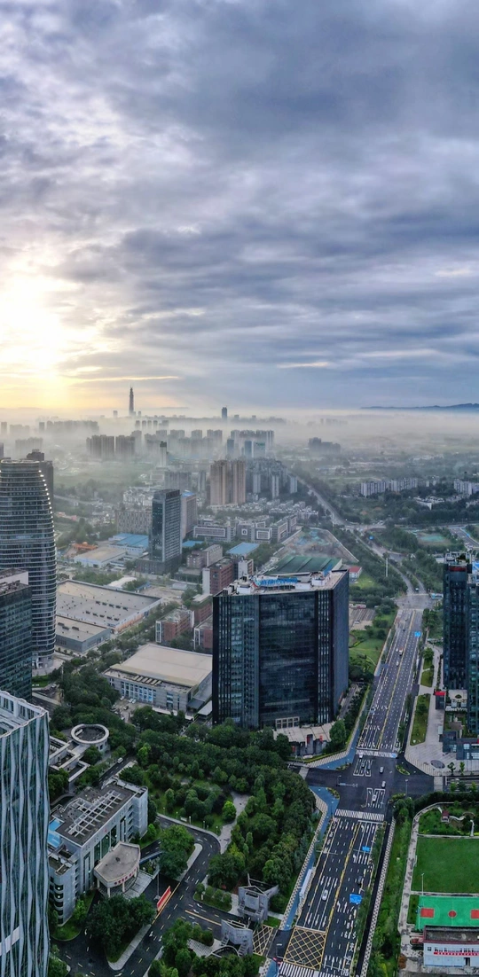 有许多高楼大厦的城市