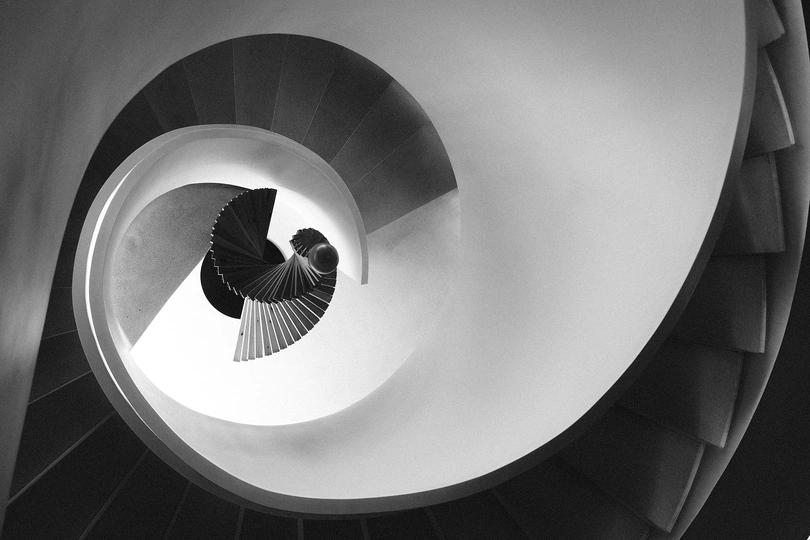 螺旋楼梯 有黑白螺旋