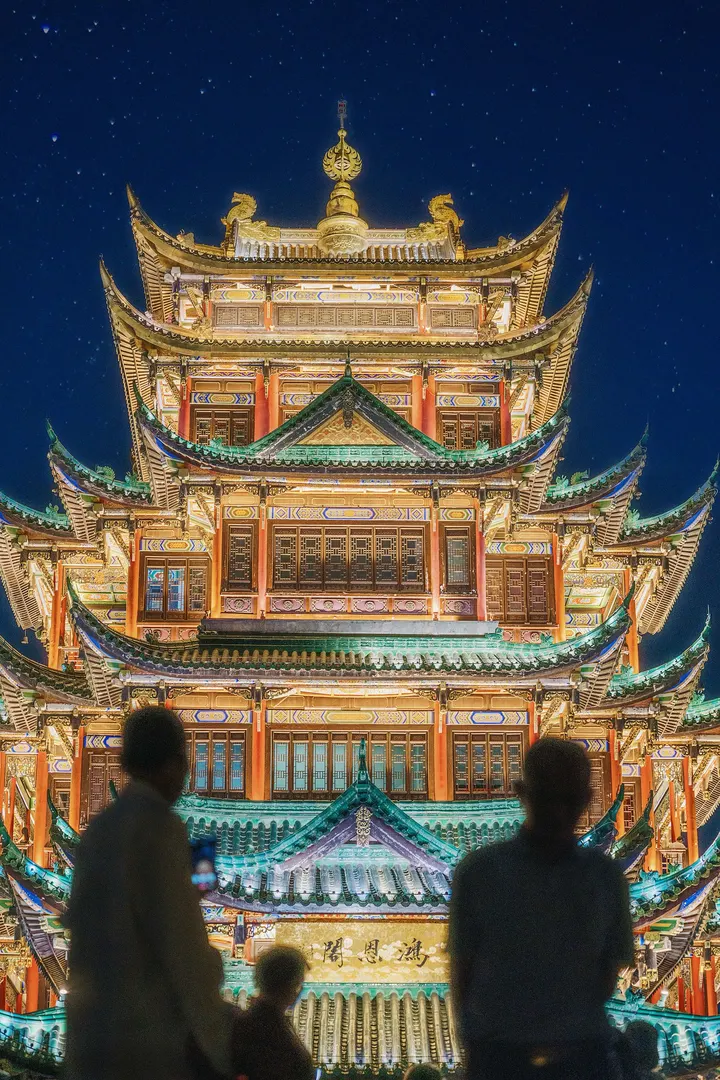 我在重庆拍到了天上宫阙