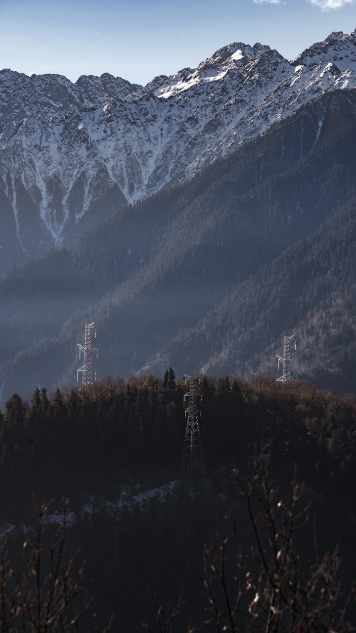 高山上的基建
