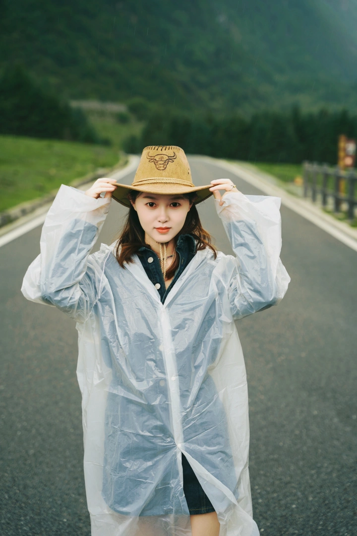 山不见我，我自去见山