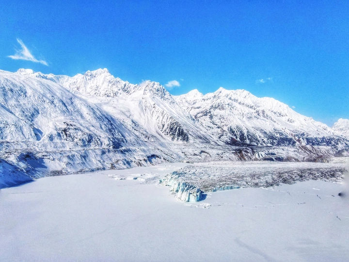 雪白冰封