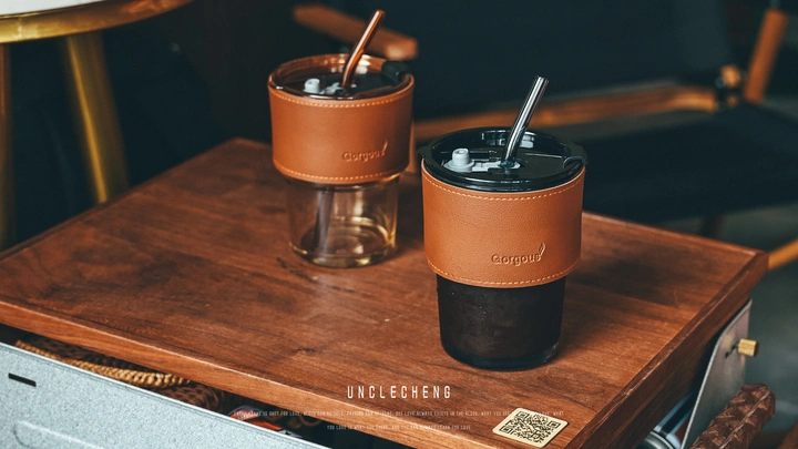 ins风咖啡杯拍摄