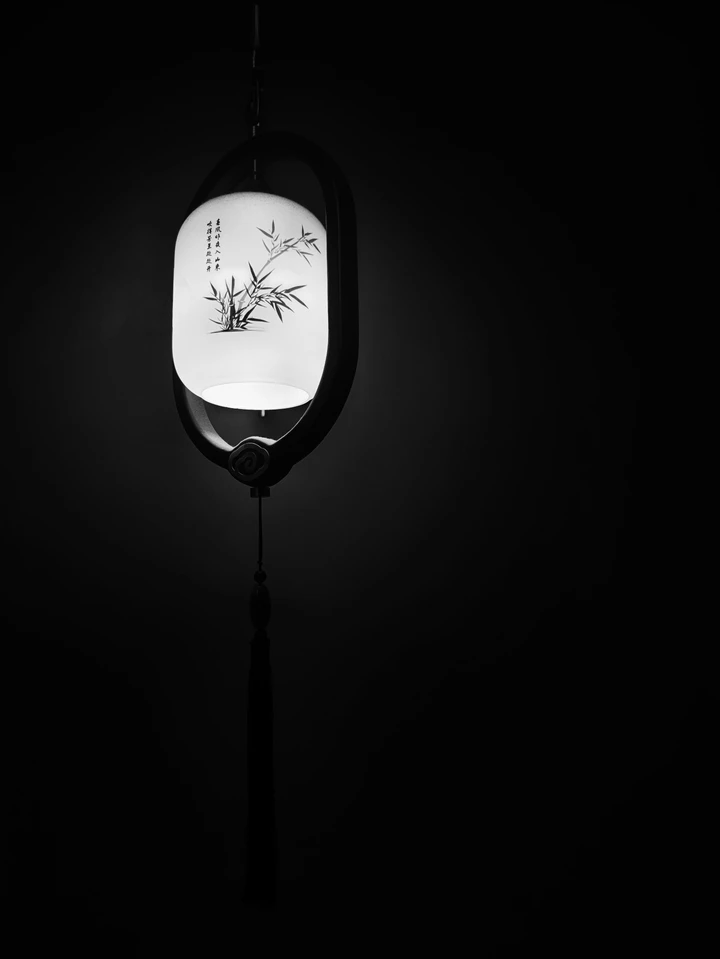 墨竹幽灯：古韵凝光