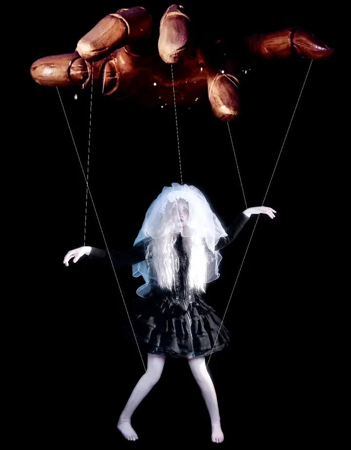 「囚」