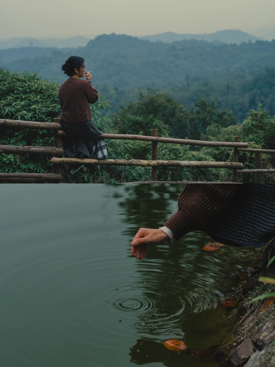 绿雾与她的长昼