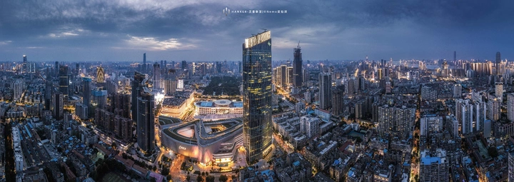 武汉恒隆夜景