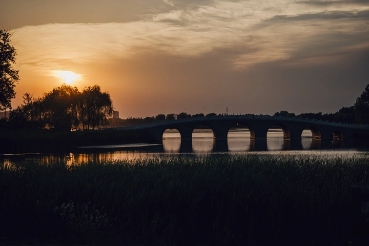 夕阳西下