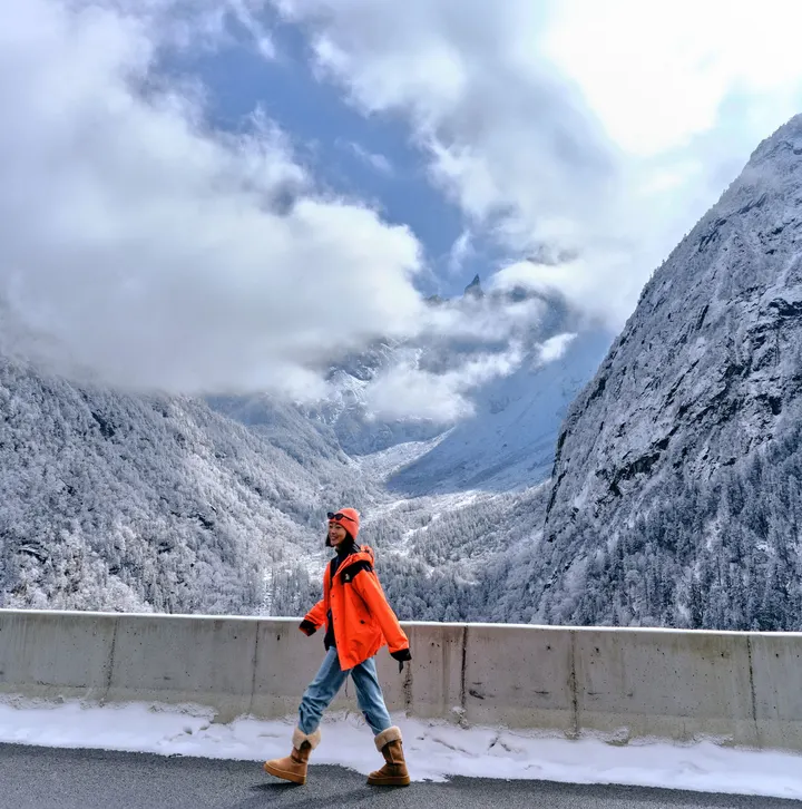 雪后理小路