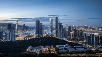 夜晚的城市照片