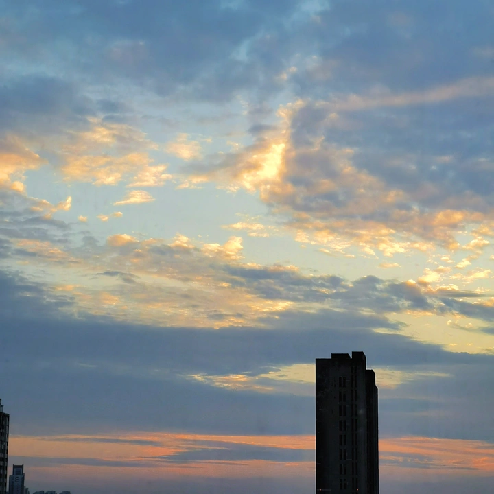 🌇