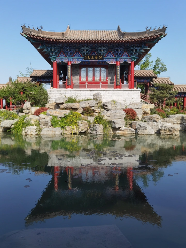 回头看，其实你去过很多地方，见过很多的人