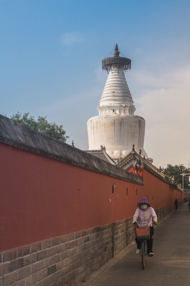 京城网红拍照地-妙应白塔寺