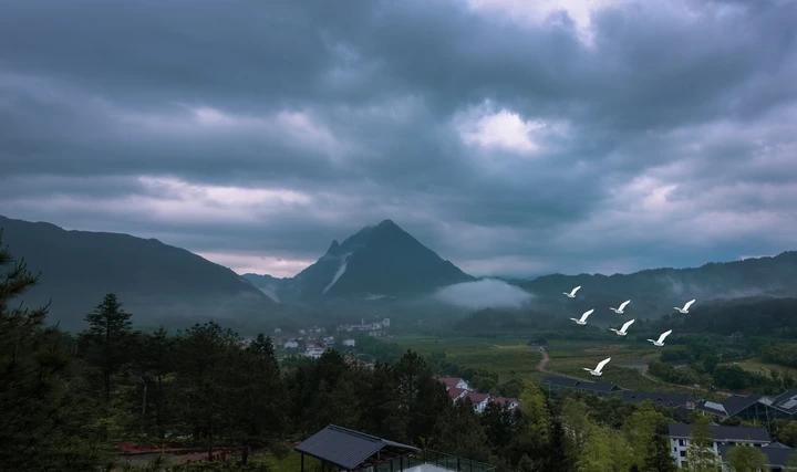 大觉山下好风景