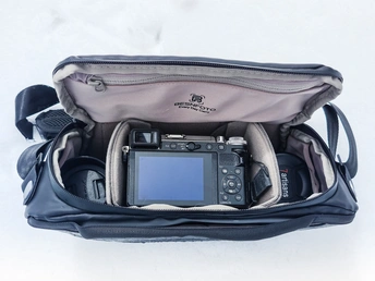 内含相机的相机包