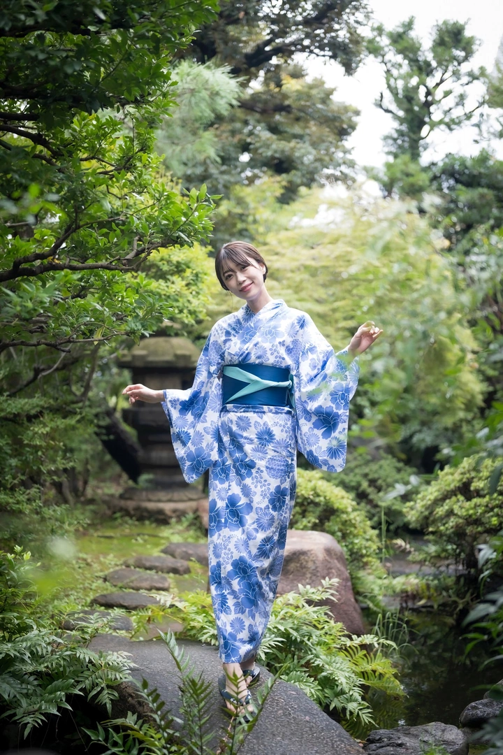 浴衣少女