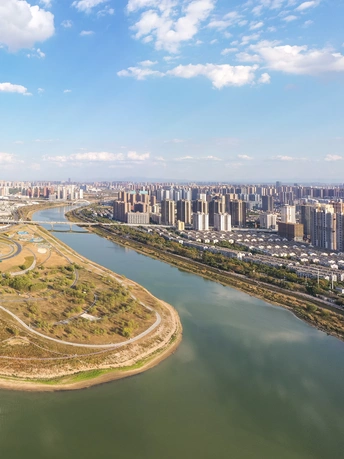 河中的岛屿 aerial view