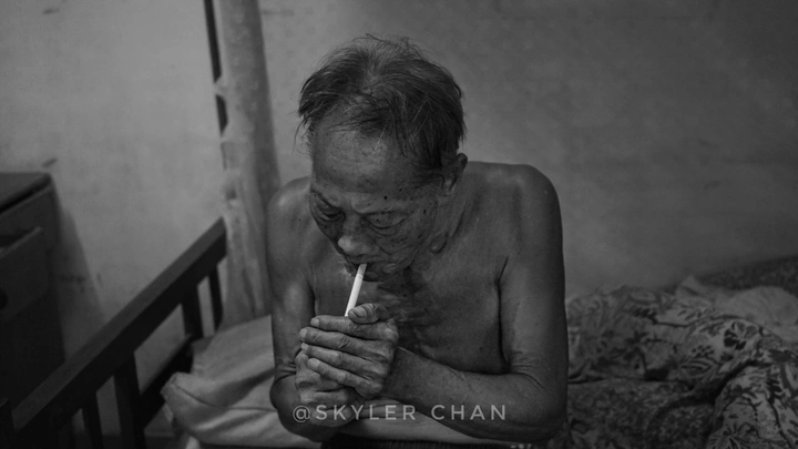 人間窺視