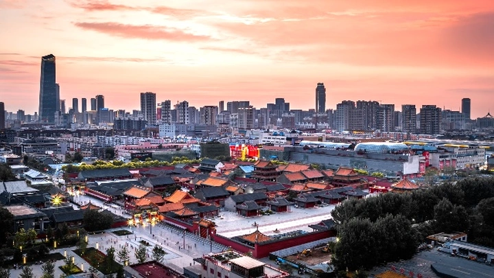 当故宫遇上晚霞，我便遇上了你