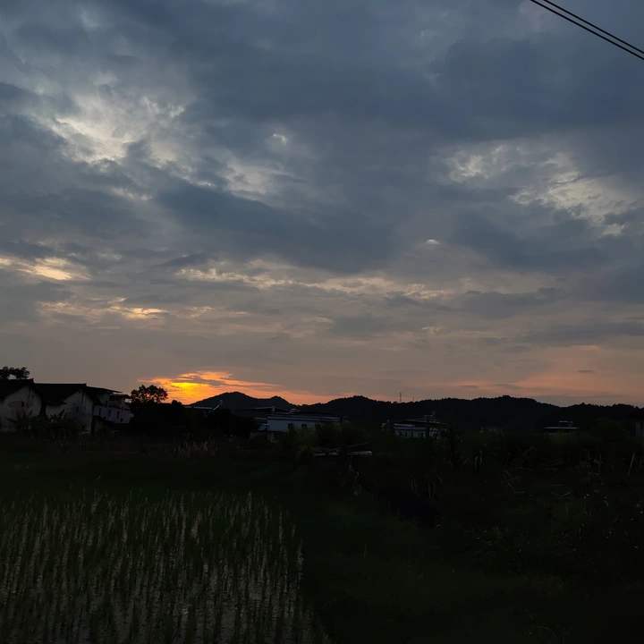 夏日黄昏 日暮时分