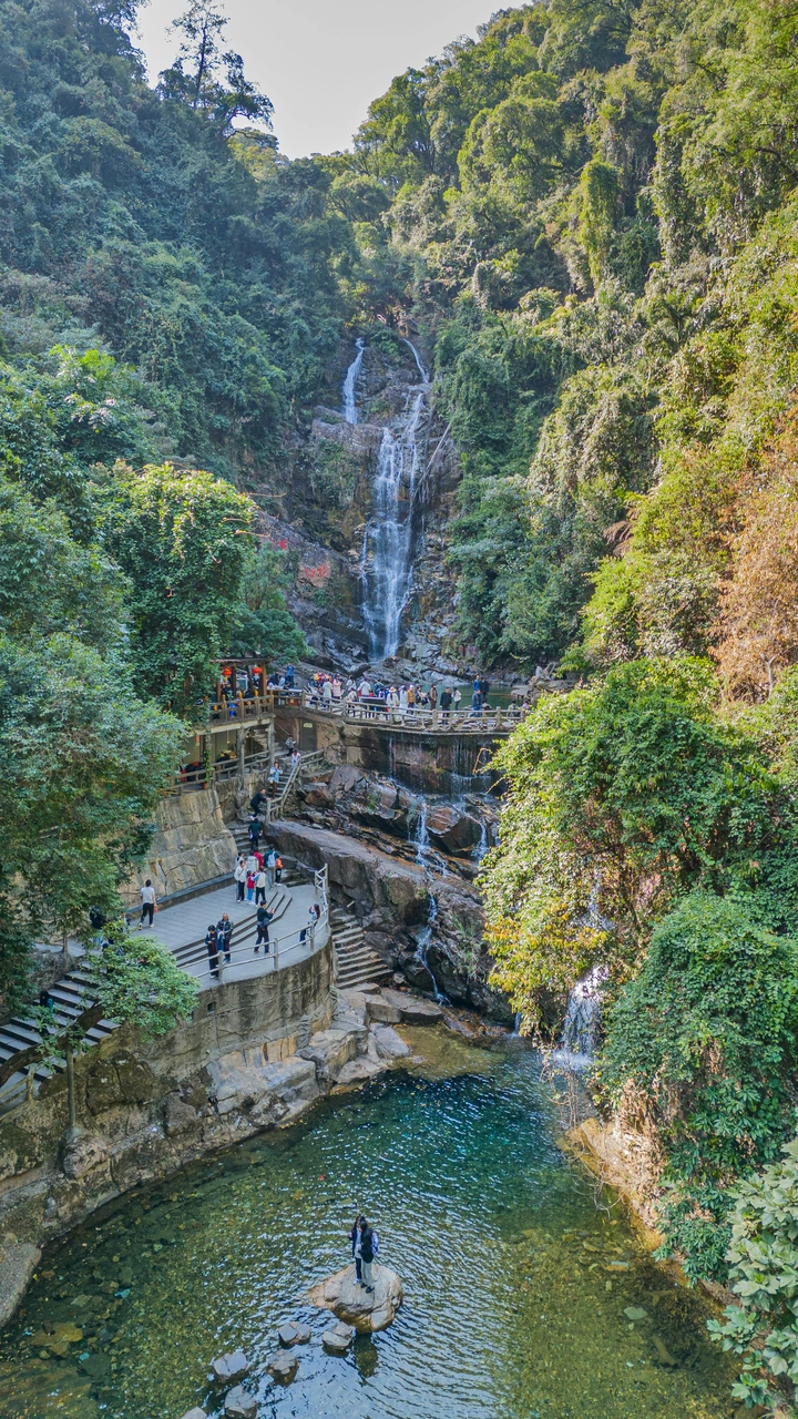 鼎湖山飞水潭