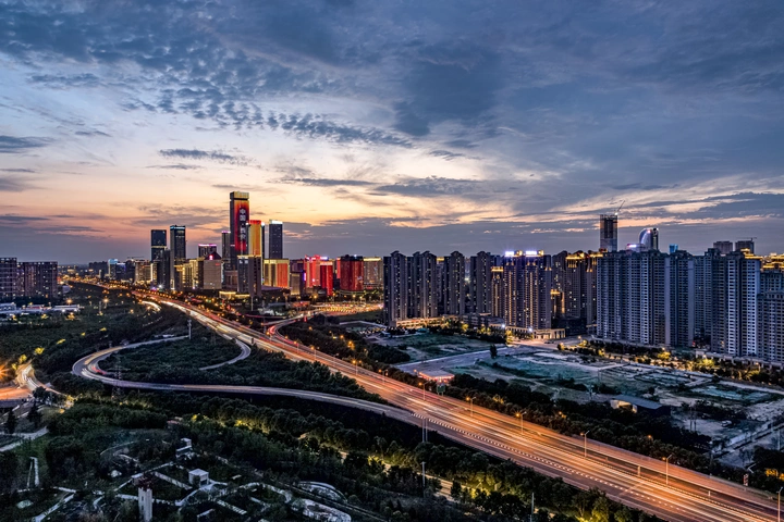 这里是西安｜晚霞下的锦业路CBD