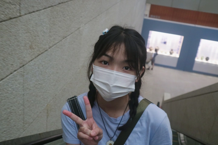女孩