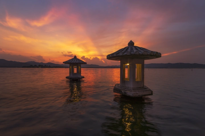 西湖晚霞