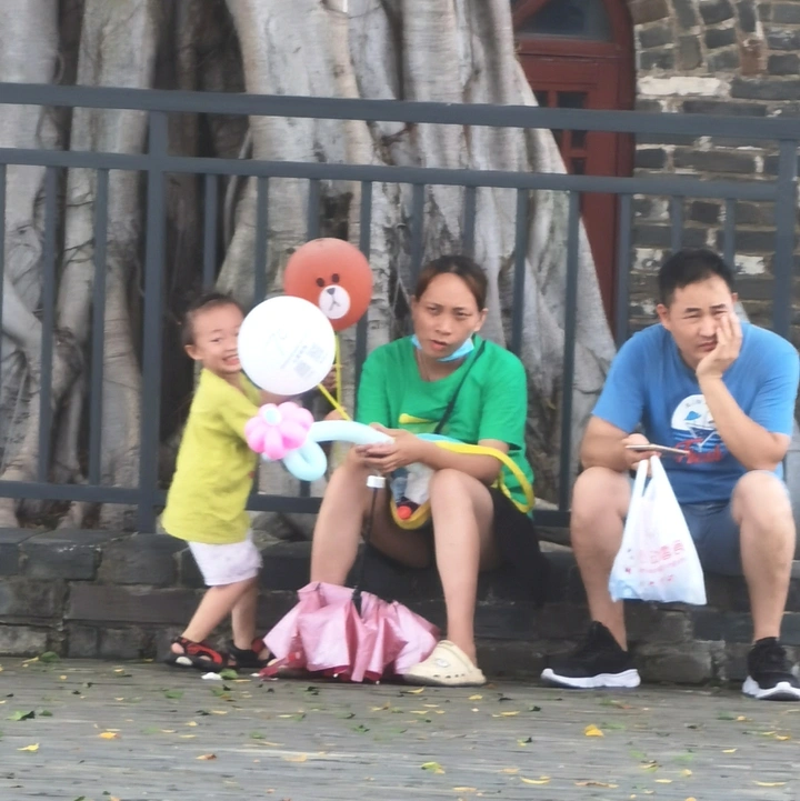 小孩儿
