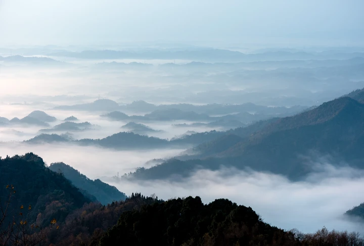 远山如黛