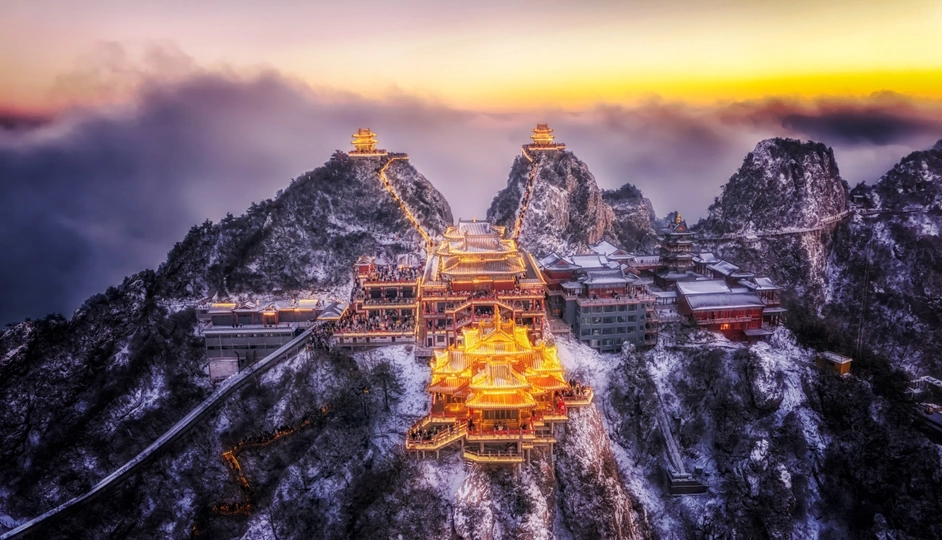 日落时禁止城 云雪