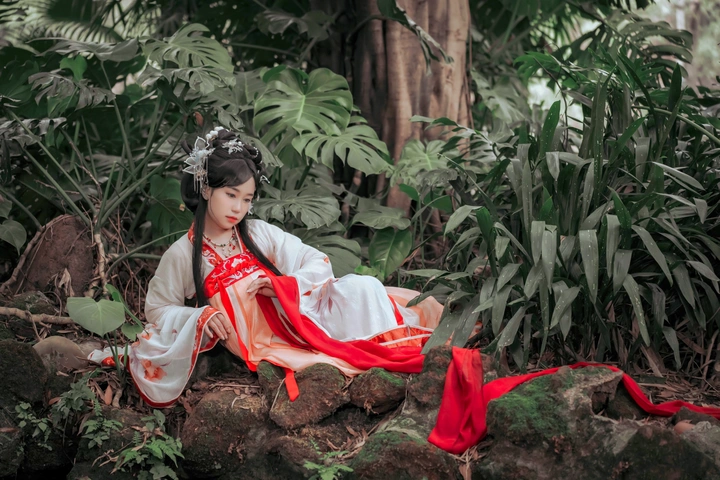 【絮美人】