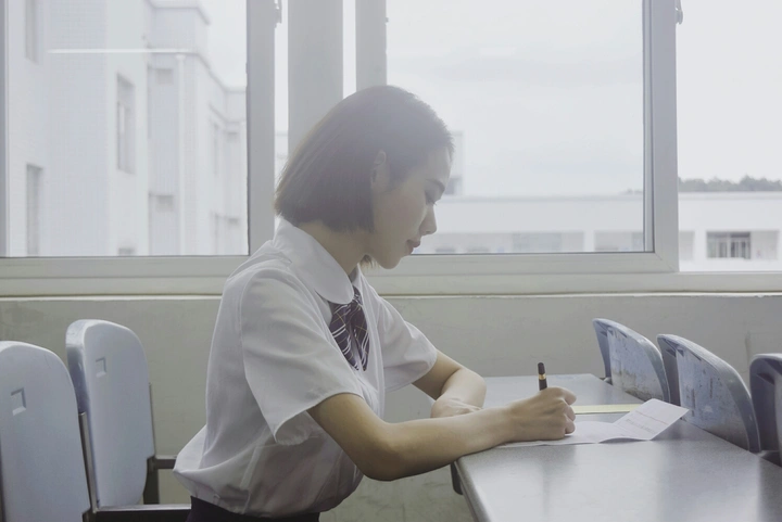《等你下课》