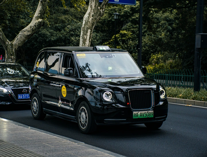 西湖的士