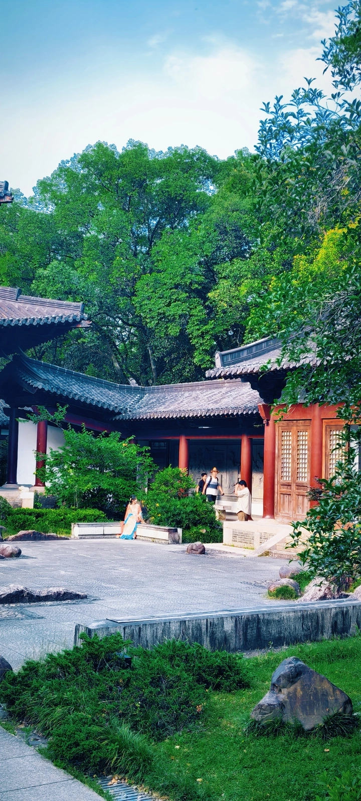 宁静的古风亭院 时光仿佛缓缓流淌