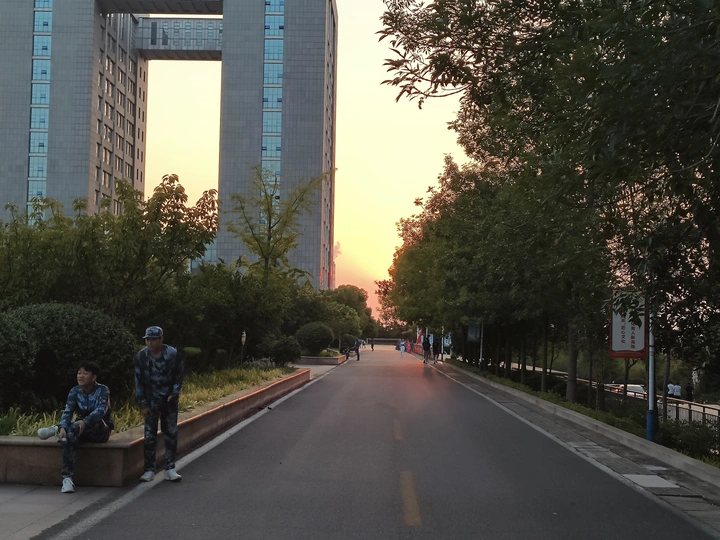 学校的下午