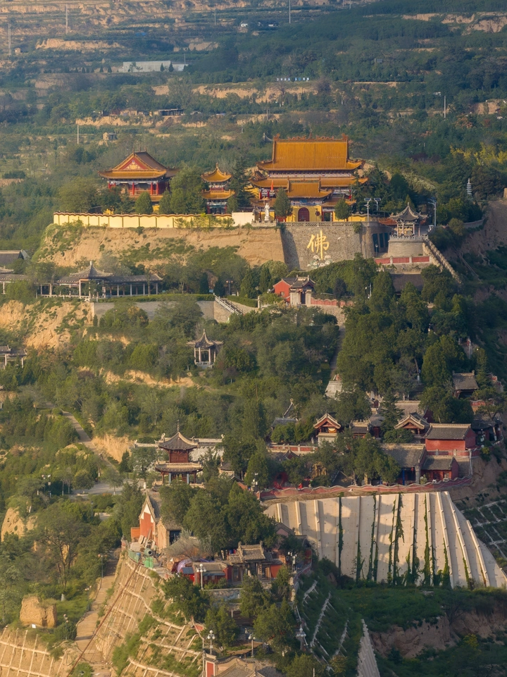 秦安 | 泰山庙
