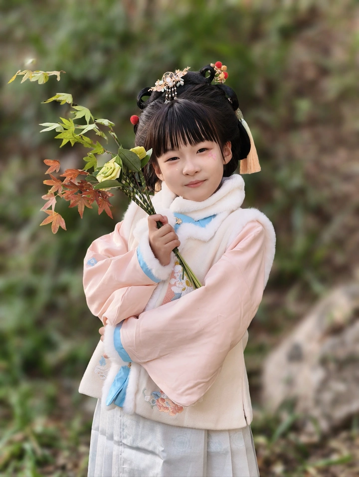 吾家有女初长成