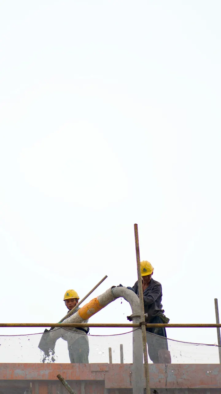 身比天高