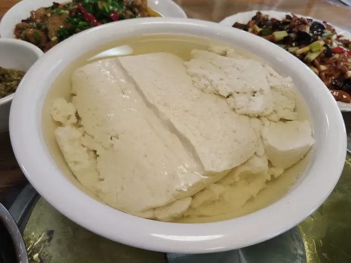 李文全随拍：云朵蘸酱，一碗修辞