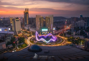 夜晚的城市照片