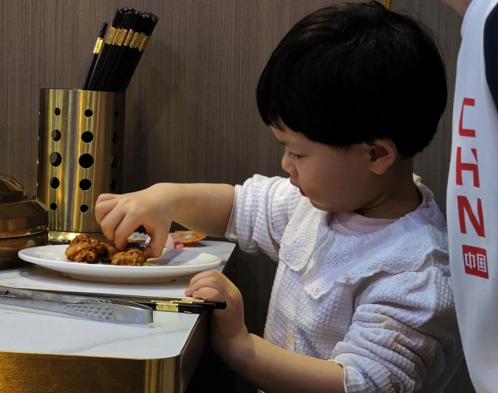 “吃肉肉”