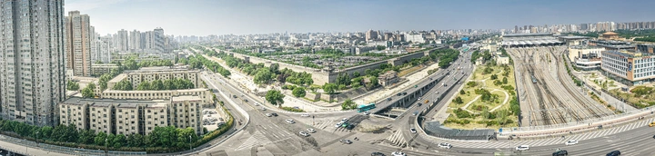 西安东北角楼全景图