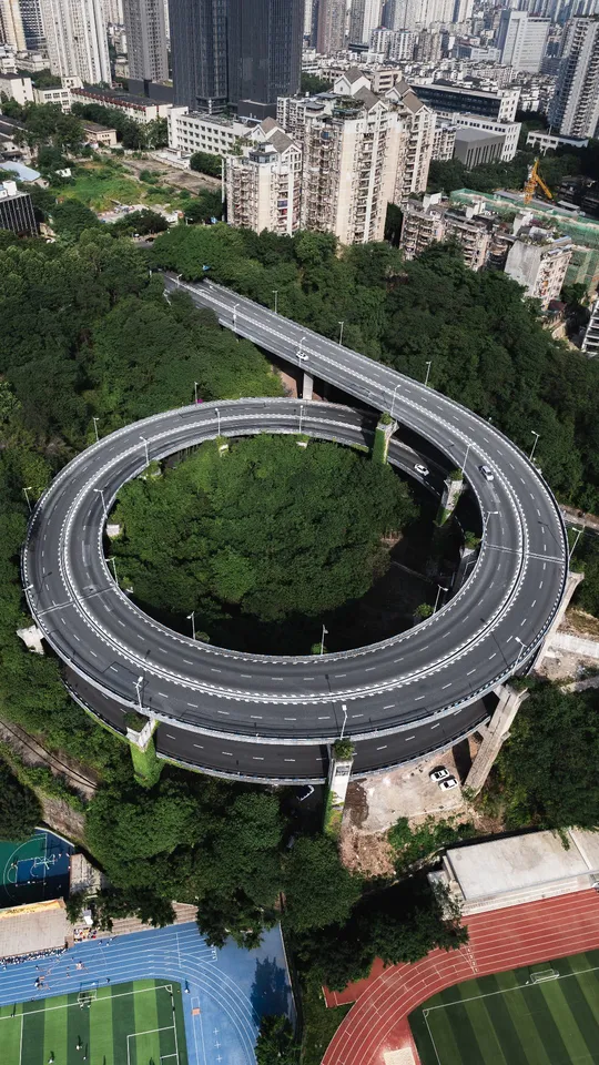 道路和建筑物的空中视角