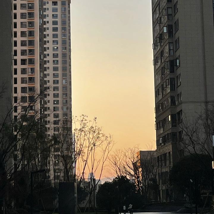 城市黄昏