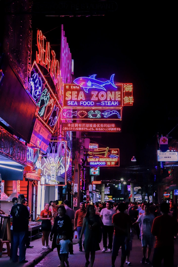 Fall in love with Pattaya.