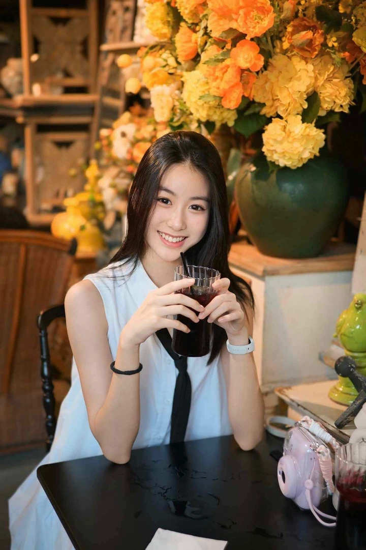 在打卡點遇見模特