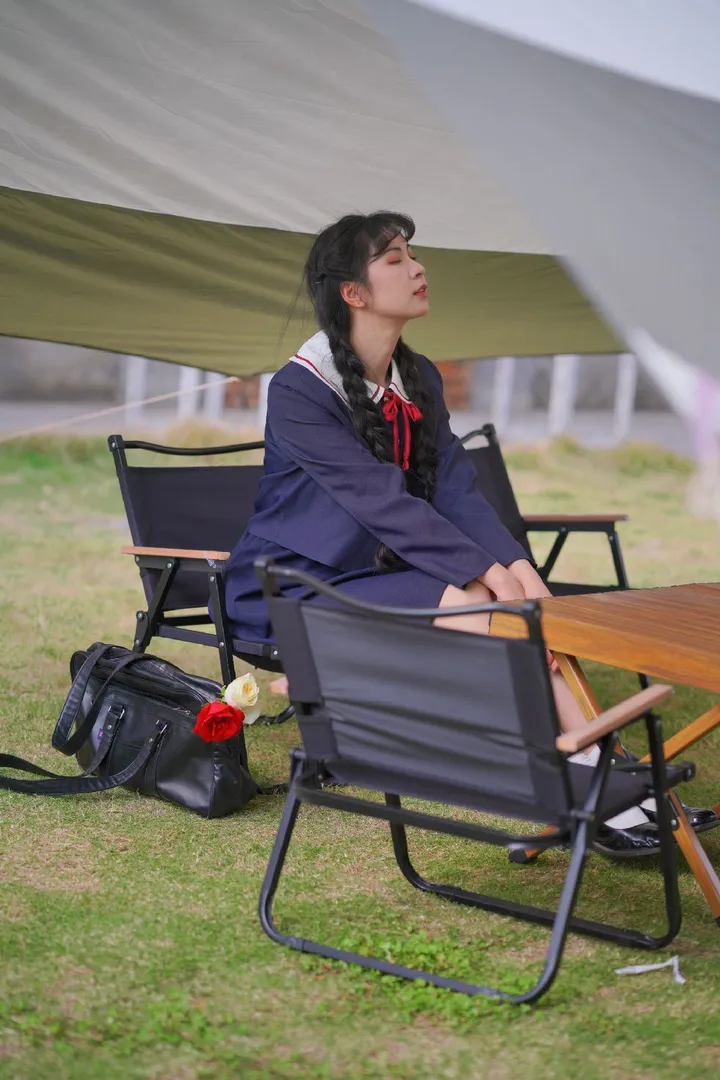 闲适的晒个太阳吧