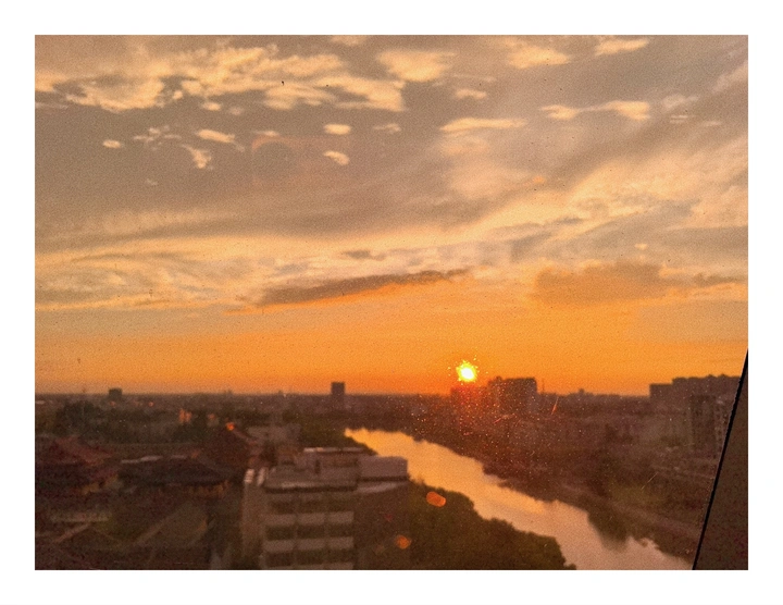 窗外