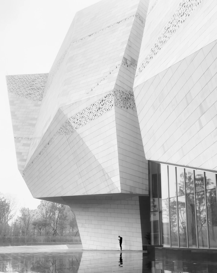 《奇怪的建筑》